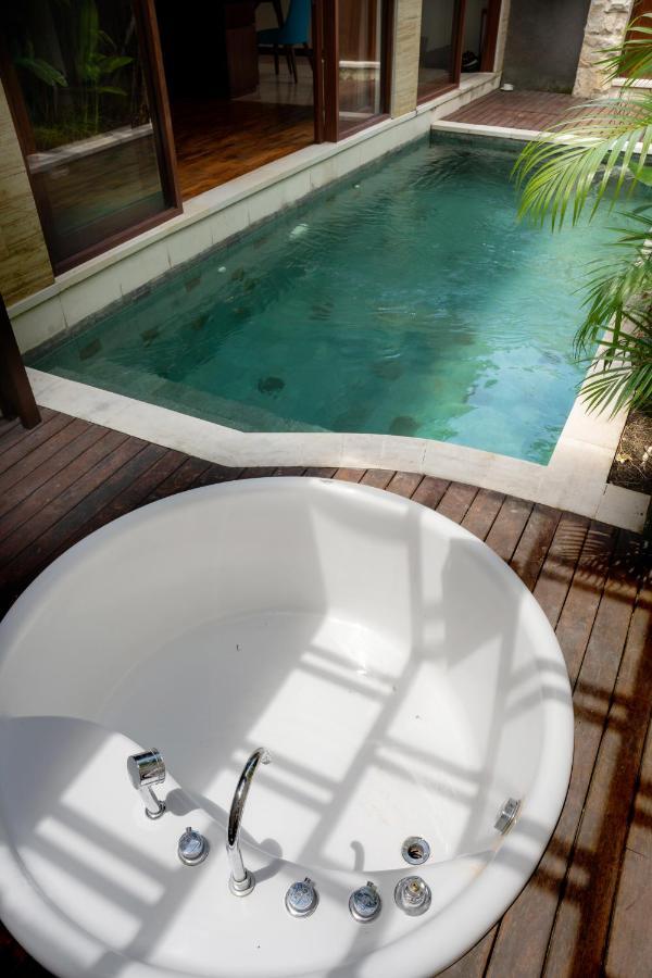 Sanata Luxury Villa Canggu Zewnętrze zdjęcie